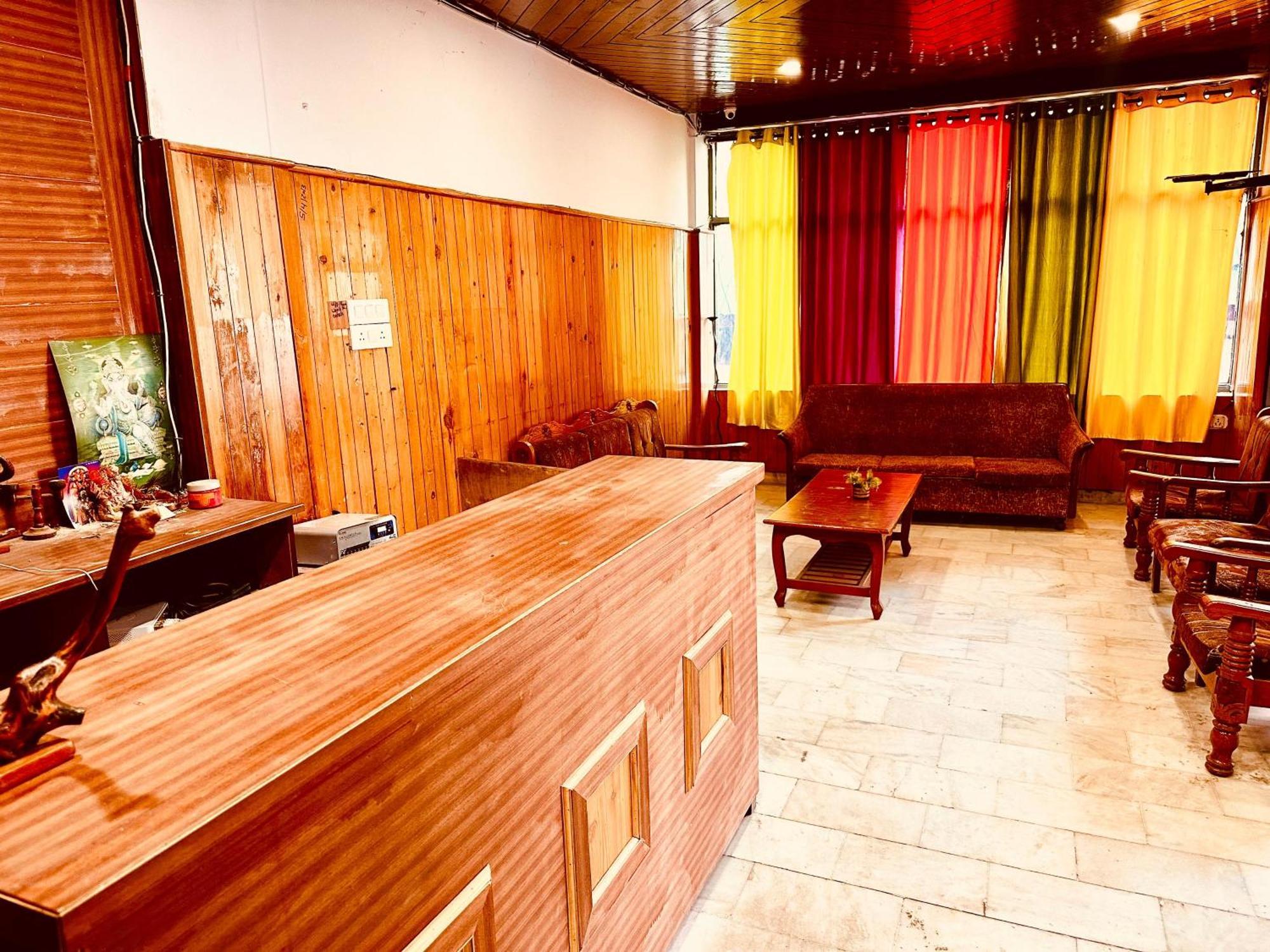 Hotel D Kanchan Manali Exterior foto